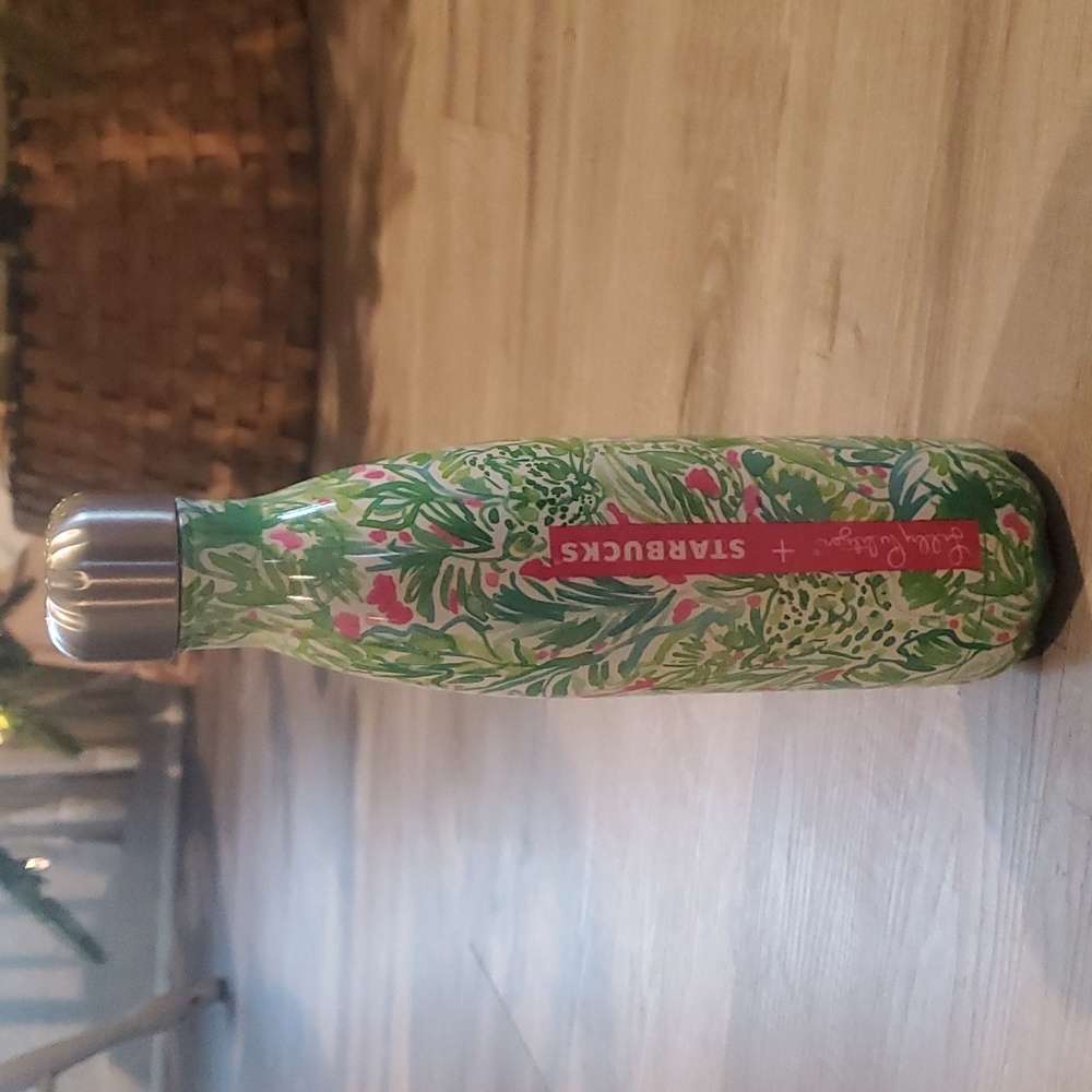 Lilly Pulitzer/Starbucks SWELL water bottle